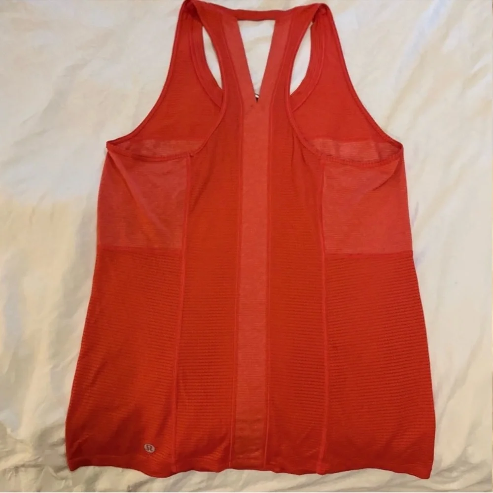 Lululemon tank tops- set of 2! - Picture 14 of 16